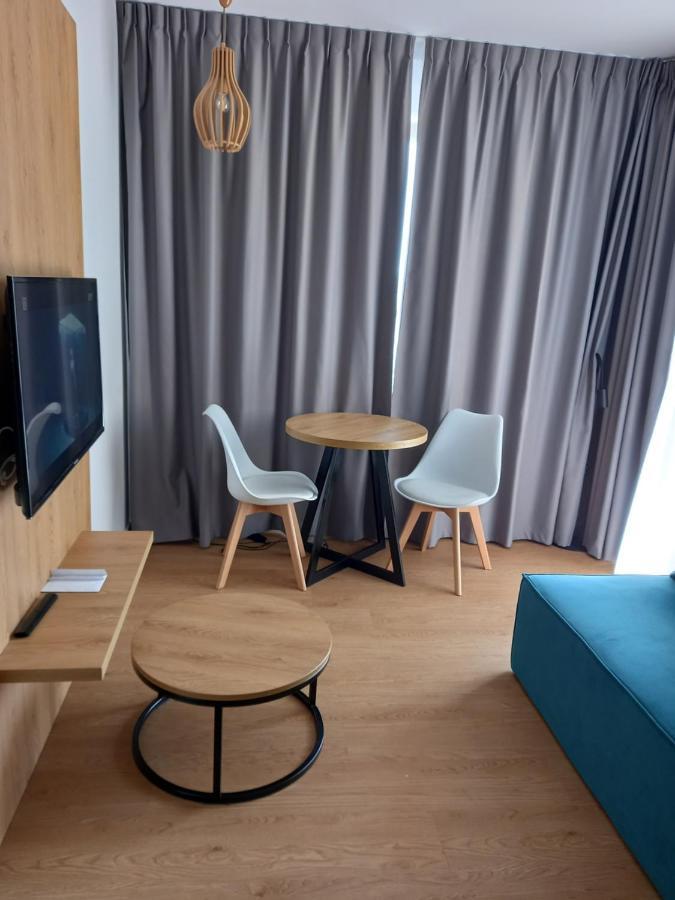 Prywatny Apartament W Hotelu C8 - 365Pam ساربينوفو المظهر الخارجي الصورة