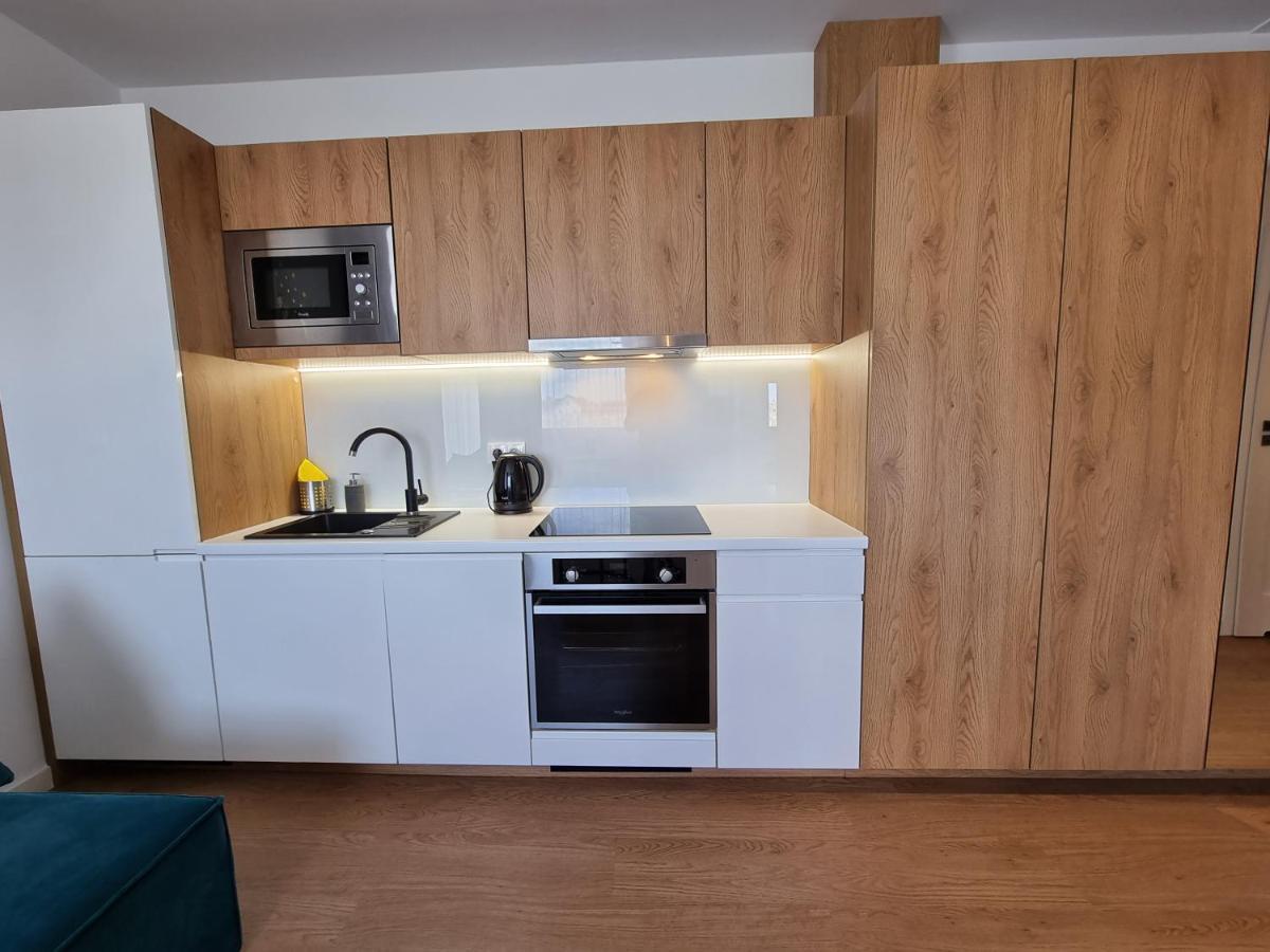 Prywatny Apartament W Hotelu C8 - 365Pam ساربينوفو المظهر الخارجي الصورة