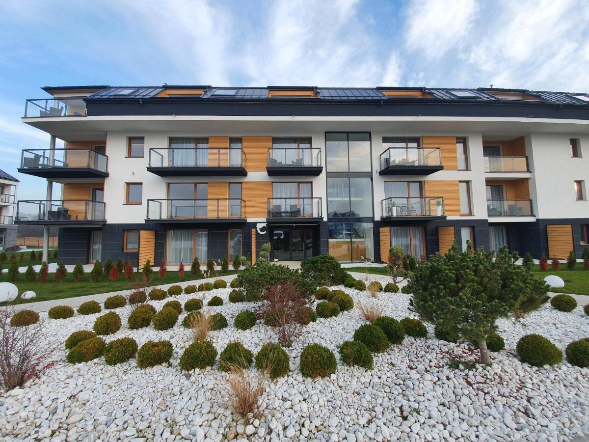 Prywatny Apartament W Hotelu C8 - 365Pam ساربينوفو المظهر الخارجي الصورة